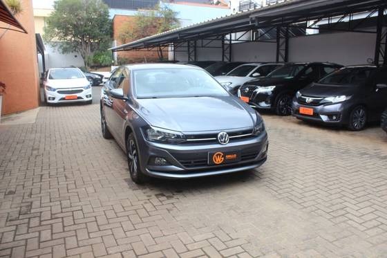 VOLKSWAGEN VIRTUS 1.0 200 TSI COMFORTLINE AUTOMÁTICO VOLKSWAGEN VIRTUS 1.0 200 TSI COMFORTLINE AUTOMÁTICO